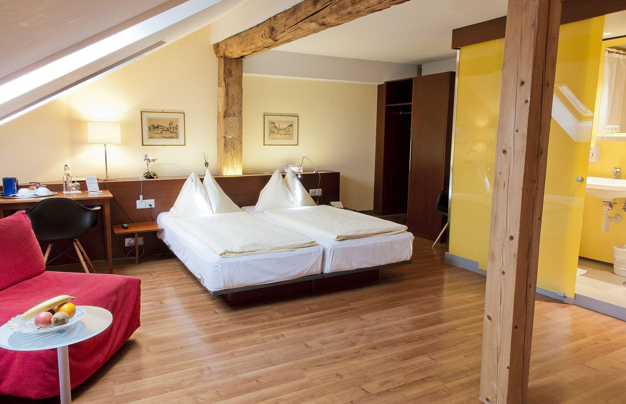 Goldener Schluessel Hotel Bern Room photo